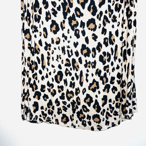 Maurices 24/7 Cream & Black Animal Print Braided Sleeve Tank Top Medium Women’s - Picture 4 of 10